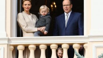 Alberto de Mónaco aconseja a George Clooney sobre ser padre de gemelos