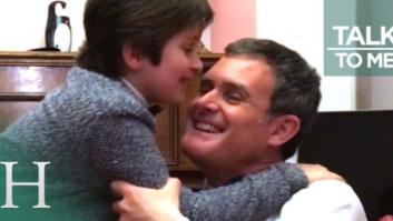 #TalktoMe: un pingüino como padre (VÍDEO)