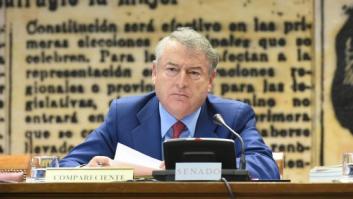 El presidente de RTVE usa la Coca-Cola de Espinar para defender la imparcialidad de RTVE