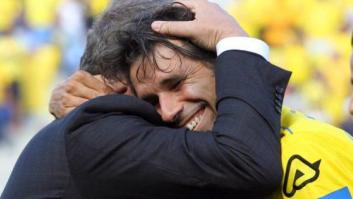 Valerón deja el fútbol con el estadio en pie