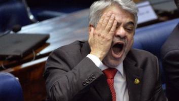 Festival de bostezos y sueño en la maratoniana sesión del Senado brasileño