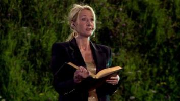 J.K. Rowling ayuda a una fan de Harry Potter a crear el tatuaje de sus sueños