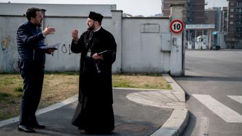 Salvini va a hacerse la foto a la frontera ucraniana y el recibimiento que le hacen es para verlo