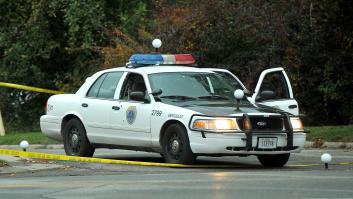 Al menos un estudiante muerto y dos heridos en un tiroteo en el exterior de un instituto en EEUU