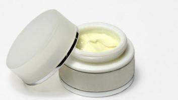 ¿Qué cosméticos deberías comprar en la farmacia?