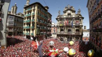 "¡Pamplonesas, pamploneses!": las mejores imágenes del chupinazo 2016