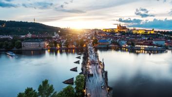 El truco que pocos españoles conocen cuando viajan a Praga
