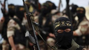 Francia bombardea nuevos objetivos para acabar con el 'cáncer' del EI