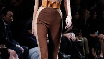 Jennifer Lopez cumple 47 años y luce cuerpazo con este impresionante mono