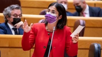 Darias asegura que "cada vez queda menos" para retirar las mascarillas en interiores