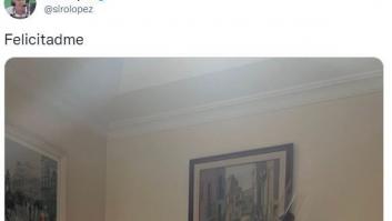 Siro López sube esta foto de su cumpleaños y todas las miradas van a lo mismo: está al fondo