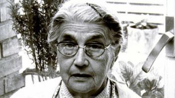 María Moliner: la labor titánica de una mujer para crear (sola) un diccionario