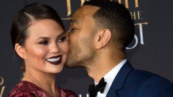 Chrissy Teigen se sincera sobre su depresión posparto en una emotiva carta