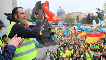 La plataforma de transportistas asegura que no pondrá fin al paro hasta que se impida contratar a bajo coste