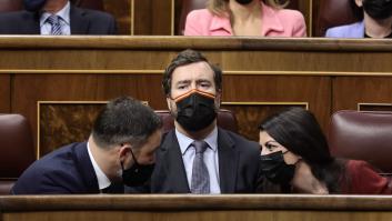 El PSOE pide la dimisión de Espinosa de los Monteros: "Quien incumple la ley no puede ocupar un escaño"