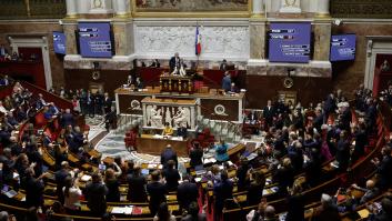 Francia da el primer paso para incluir el derecho al aborto en la Constitución