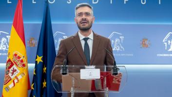 Felipe Sicilia (PSOE) lanza este aviso a Feijóo sobre Ayuso y recuerda (para bien) a Casado