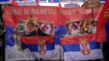 Serbia y Kosovo logran un acuerdo sobre las polémicas matrículas y para normalizar relaciones