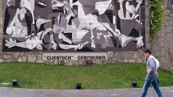 Por qué Zelenski compara a Ucrania con el bombardeo de Guernica durante la Guerra Civil