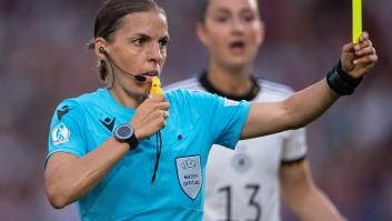 ¿Quién es Stéphanie Frappart, la primera mujer en arbitrar en un Mundial masculino?