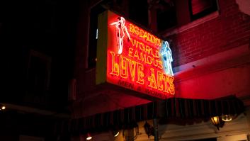 Roba 1.400 euros en la tienda donde trabaja en Pamplona para seguir tomando copas en un club de alterne