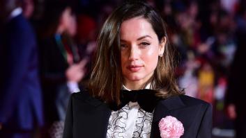 Ana de Armas deslumbra con su ropa en estas fotos: "Cómo ser muy sexy con un traje masculino"