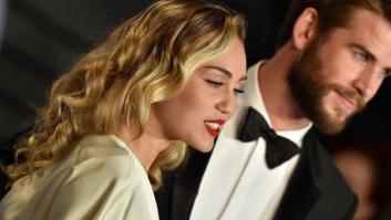 El detalle que te perdiste de las fotos de boda de Miley Cyrus y Liam Hemsworth