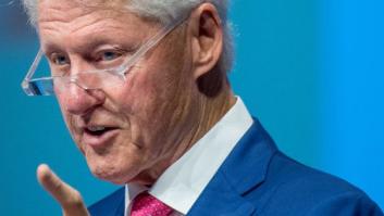 Todo el mundo piensa lo mismo de esta mirada de Bill Clinton a Ariana Grande en el funeral de Aretha Franklin