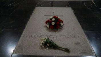 La portada de 'El Jueves' que prende Twitter por lo que dice de Rivera, de Casado y de la exhumación de Franco