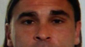 Difunden una foto del aspecto actual del asesino y violador que se ha fugado de la cárcel