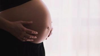 Esta mujer enseña cómo es un cuerpo 'real' tras dar a luz para acabar con los falsos mitos