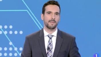 Sorpresa absoluta por lo que ocurrió en el 'Telediario' de La 1 mientras sonaba la sintonía