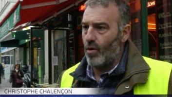 Cachondeo con un curioso detalle de este rótulo de 'Informativos Telecinco'