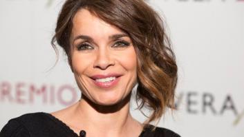 Carme Chaparro revela lo que oculta la mesa de los presentadores: "Suerte que no lo veis"