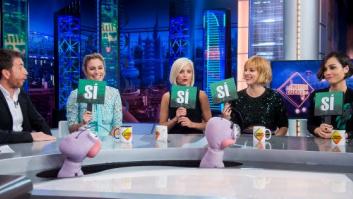 Las dos preguntas de Pablo Motos a 'Las chicas del cable' que han indignado a Twitter