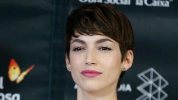 Úrsula Corberó presume de figura con un vestido de látex