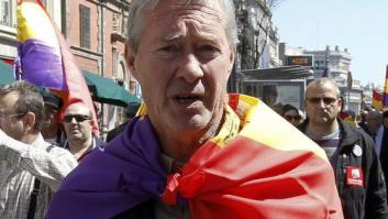 Verstrynge arrasa en Twitter con su encendida defensa del referéndum independentista catalán