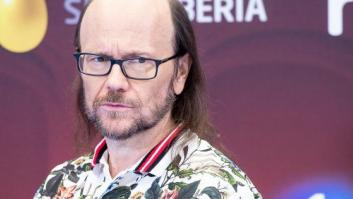 Santiago Segura publica un mensaje contra el machismo pero una tuitera rescata una foto y le da este hachazo memorable