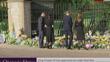 La imagen de la reconciliación: Guillermo y Harry agradecen juntos el apoyo de los británicos