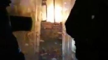 Los disturbios grabados por la policía: "Nos quedaremos sin material y la noche va a ser larga"