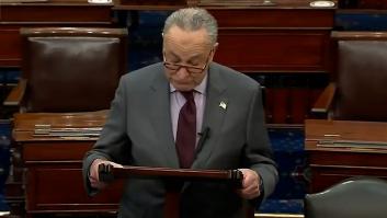 Un senador dice que Trump incitó a la "erección" contra EEUU y su error se vuelve viral