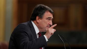 La reflexión de Aitor Esteban sobre la mala utilización que hace la derecha del rey