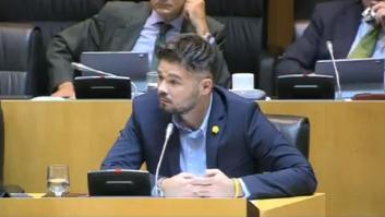 El 'show' de Patxi López durante las votaciones: el micro abierto da mucho juego