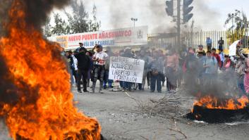 Boluarte, nueva presidenta de Perú, empieza a tejer su red de apoyo con los grupos del Congreso