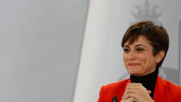 La portavoz del Gobierno evita hasta cuatro veces responder a las críticas de Page