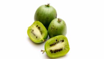 Llegan los kiwis enanos, un alimento saludable y sin desperdicio