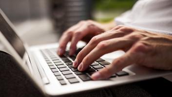 Un agujero legal abre al público los datos personales de decenas de miles de autónomos