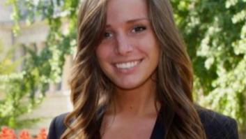 El bonito gesto de unos jóvenes con un hombre sin hogar que les pidió dinero