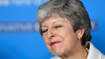 Theresa May vuelve a bailar al son de Abba