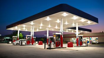 Presume en Instagram de estampar su coche en Lugo: "K me kiten lo bailao"